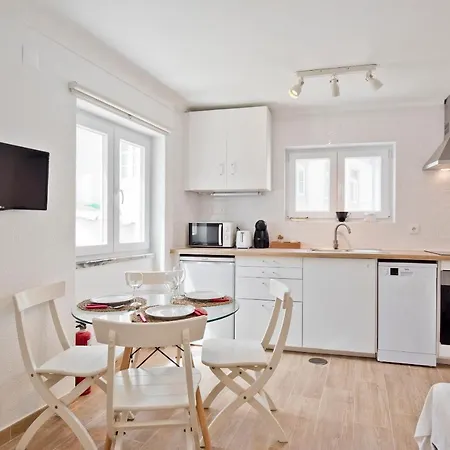 Bmyguest - Typical Apartment *