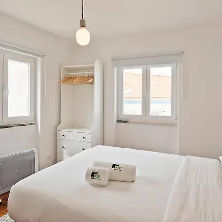 Apartament Bmyguest - Typical *